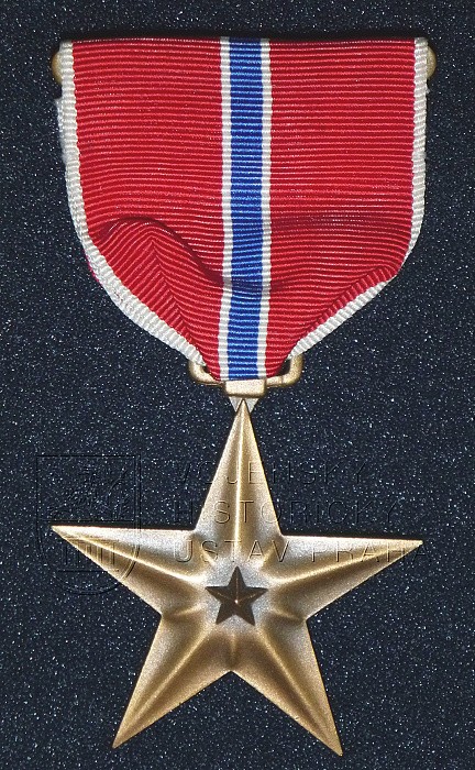 Bronzová hvězda (The Bronze Star)