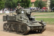 Americký lehký tank M3 Stuart