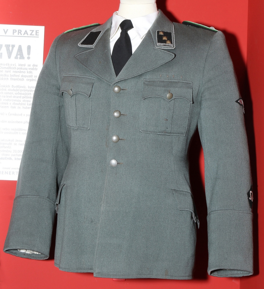 24 German Gestapo Criminal Commisar Uniform, 1940s