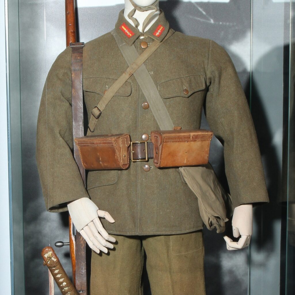 02 Japan Infantry Sergeant Uniform, 1940s