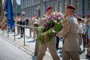 Pokládání věnců u chrámu sv. Cyrila a Metoděje  - pietní ceremoniál 18. 6. 2023. Foto: Hana Krejbichová, VHÚ