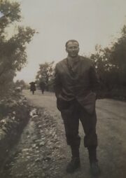 Herbert Federmann  v době pobytu v Palestině před svým vstupem do zdejších pomocných jednotek britské armády. Foto: R. Yavin