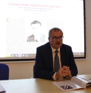 Pavel Žáček, jemuž v HaV č. 3/2023 vyšla studie Charles Katek, oddaný přítel naší věci / Nástin americko-československé zpravodajské spolupráce v letech 1943–1945, nastínil působení americké zpravodajské služby v prostoru Československa v době druhé světové války a bezprostředně po ní. Foto David Pazdera, VHÚ