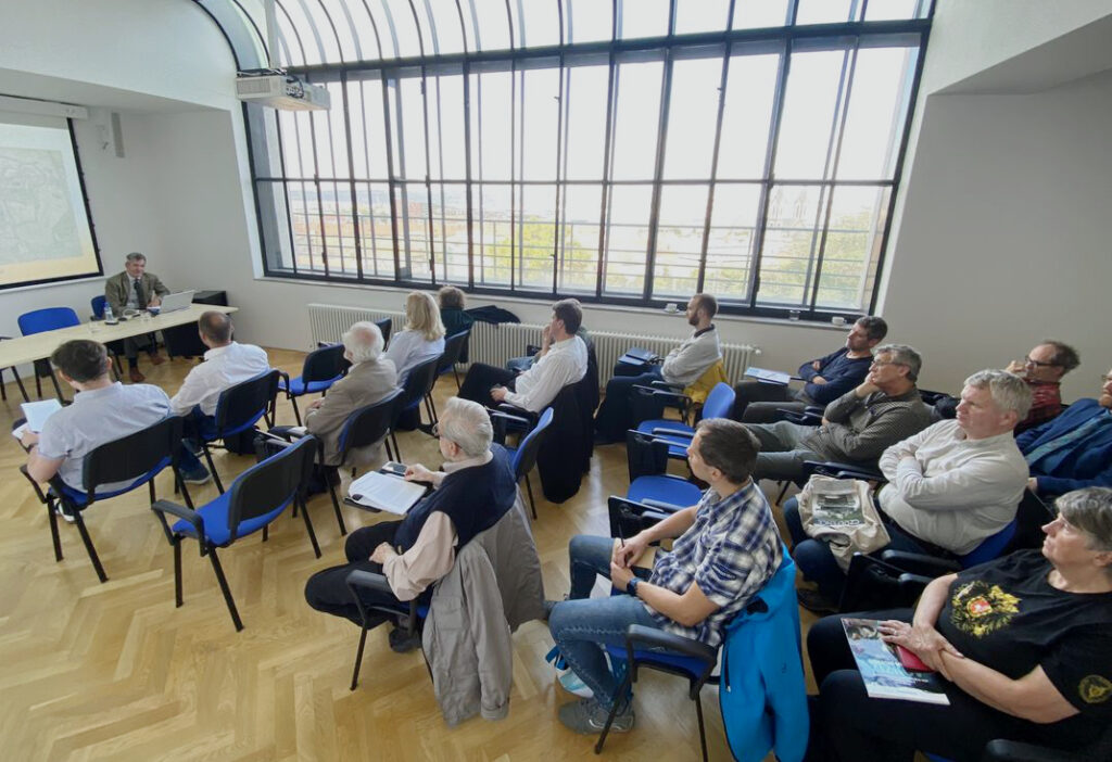 Nové pohledy historiků na začátek 1. světové byly tématem semináře "1914 – válkou probuzeni"