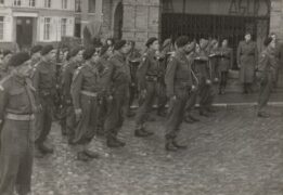 Výročí 11. listopadu si připomínali už Čechoslováci u Dunkerque v roce 1944