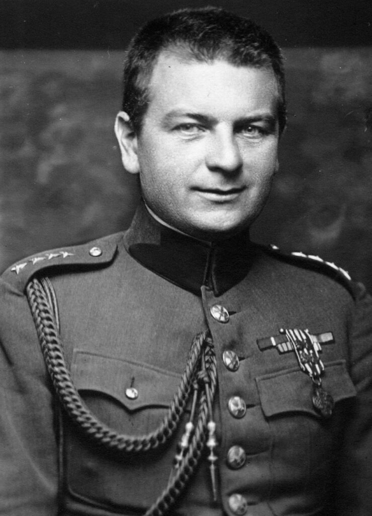 Jan Karlík, JUDr. / 14. 1. 1895 - 19. 8. 1944