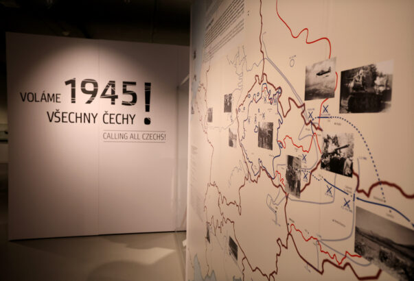 Až do konce dubna můžete navštívit výstavu o roce 1945