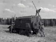 Film „Zřizování rádiové stanice R-137 podle norem – I.“ (2)