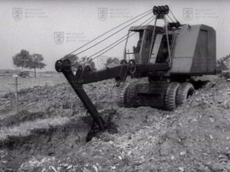 Film „Ženijní technika při budování obrany“