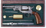 Revolver Colt-Innsbruck v kazetě s příslušenstvím, 1849 (2)