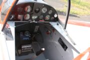 Pohled do kokpitu letounu Zlín Z-526 AFS-V 