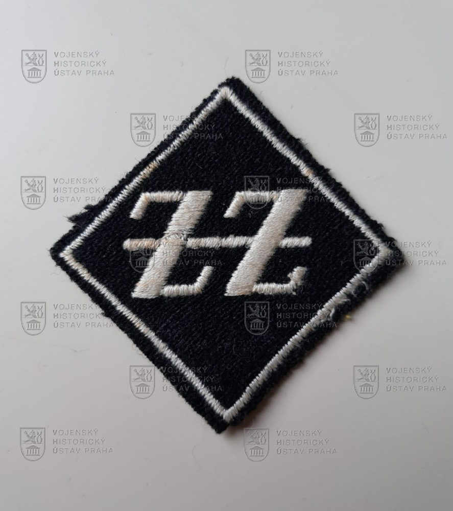 Rukávový odznak oddílů Zvláštního zasazení, Protektorát Čechy a Morava, 1944