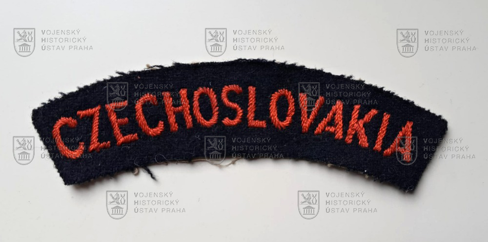 Domovenka CZECHOSLOVAKIA Československého červeného kříže ve Velké Británii, 1945