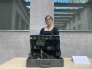 Čeští a slovenští studenti vzdali v Armádním muzeu Žižkov poctu Josefu Čapkovi. FOTO: VHÚ Praha