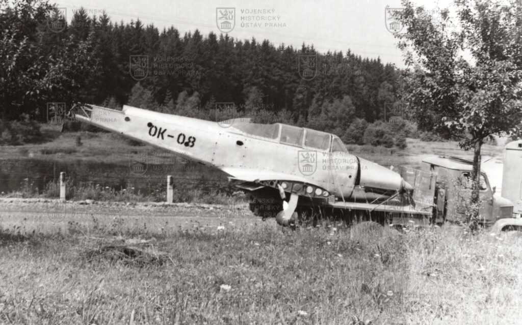 Převoz VZLÚ TOM-8 OK-08 do sbírky VHÚ