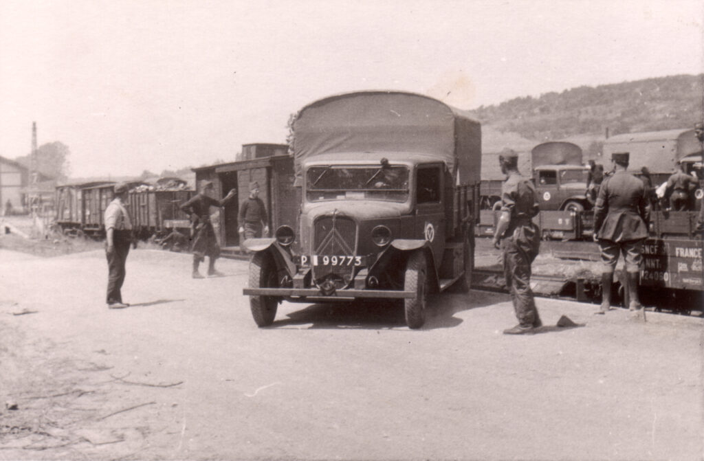 Oceňovaní spojenci - Pozemní útvary československé branné moci v bitvě o Francii očima francouzského velení