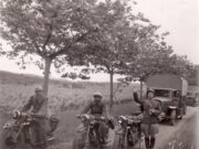 Z přesunu čs. jednotek do evakuačního přístavu Sète.
FOTO: VHÚ Praha