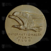 Plaketa pro účastníky leteckého závodu do Berlína (1936) (1)