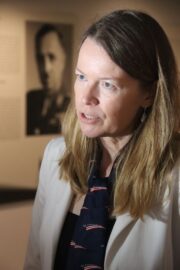 Monica Davis, oddělení veřejné diplomacie, velvyslanectví USA v Praze. Armádní muzeum Žižkov, 1. února 2026. FOTO Jiří Reichl, VHÚ Praha